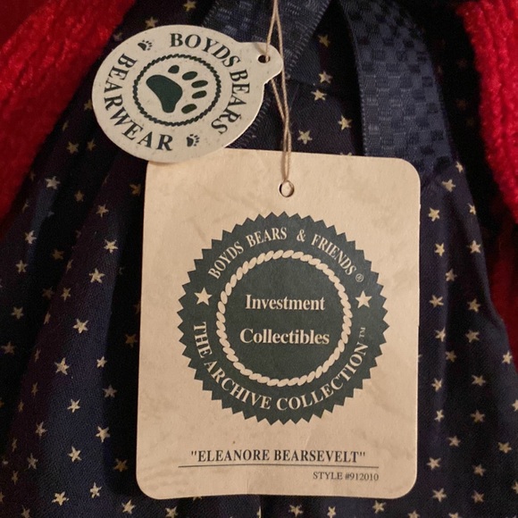 Boyd’s Bears “Eleanore Bearsevelt” - Picture 2 of 6
